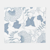 白い背景繊細な青い日本の花 フリースブランケット (正面(横))