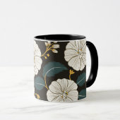 白い花が咲く洗練された花柄 マグカップ (正面右)