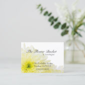 白い花とクリームの色 名刺 (スタンド正面)