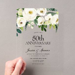 白い花とクリーム色の50周年記念結婚式 アクリル招待状