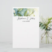 白い花と緑の葉のエレガントなラスティックウェディング 便箋 (スタンド正面)