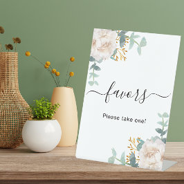 白い花のユーカリのグリーン装飾の好意サイン 台座サイン