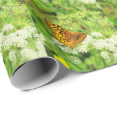 白い花の上に黒とオレンジの蝶 ラッピングペーパー (ロールコーナー)