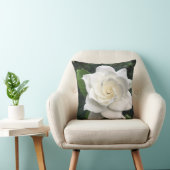 白い花の枕 クッション (椅子)