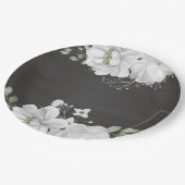 白い花の緑の葉黒色 ペーパープレート (アングル)