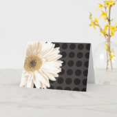 白い花の黒いドット カード (黄色い花)