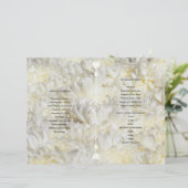 白い花を折り畳んだ結婚式 プログラムテンプレート (スタンド正面)