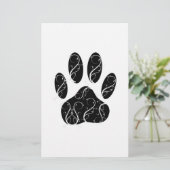 白い花模様の黒犬の前足 便箋 (スタンド正面)