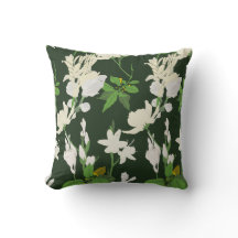 白い花1濃い緑の背装飾用クッション