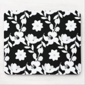 白い花(真珠を黒に付けた) マウスパッド (正面)