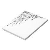 白い葉の枝に黒い枝垂れ柳 ノートパッド (回転)