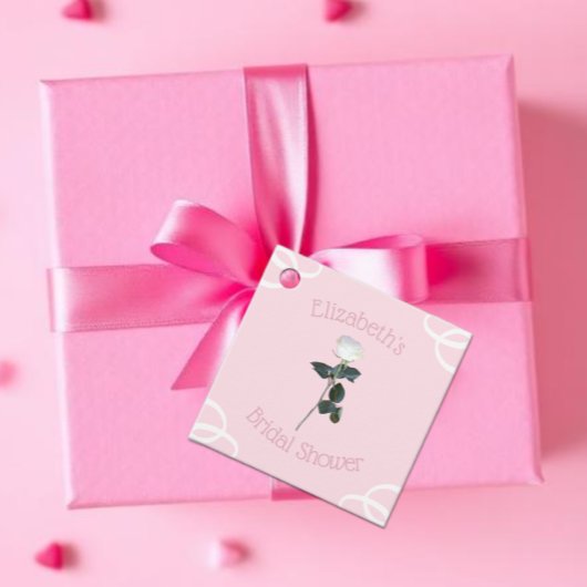 白い薔薇の花びらピンクの結婚前お披露目パーティー フェイバータグ