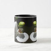 白い蘭の写真，熱帯の白いフローラ写真 マグカップ (中央)