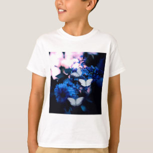 白い蝶ブルーフラワーバタフライ Tシャツ