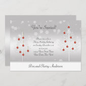 白い赤いクリスマスツリーオンシルバーホリデーパーティーカード 招待状 (正面/裏面)