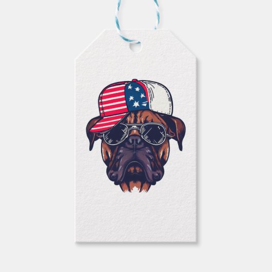 白い赤い青を着たボクサー犬 ギフトタグ (正面)