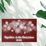 白い輝き「一緒に最高のなる場所」 | フェイクキャンバスプリント<br><div class="desc">White Glow on maroon 'Together is the 最高の Place to Be'は、ユニティと調和のメッセージとフェイクこのキャンバスのプリントを飾る。穏やかなルーンの姿を背景に、輝く白い輝きが一体感と暖かさを醸し出す。このプリントはあなたの宇宙に優雅なtouchを追加するだけでなく、共有された瞬間やつながりで見つけられる美しいの穏やかな思い出としても役立つ。</div>