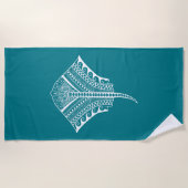 白い部族のエイ ビーチタオル (正面)