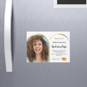 白い金ゴールドフォトアーチの卒業 マグネット招待状