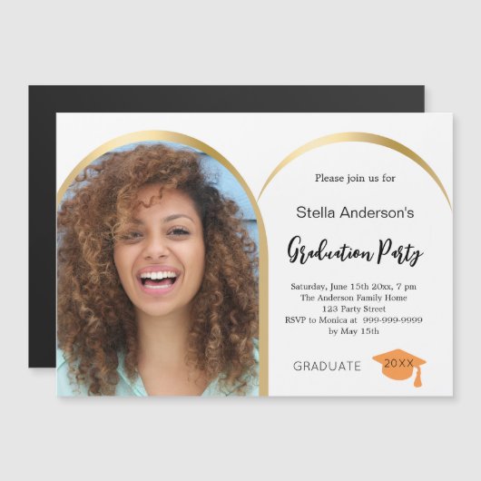 白い金ゴールドフォトアーチの卒業 マグネット招待状 (正面/裏面)