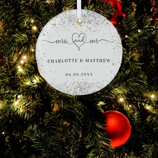 白い銀色の名前のミセスエレガント・ニュー結婚ス ガラスオーナメント