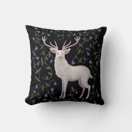 白い雄鹿 クッション