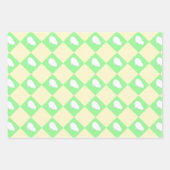 白い雛モチーフのイースターチェッカーボードパターン ラッピングペーパーシート (正面3)