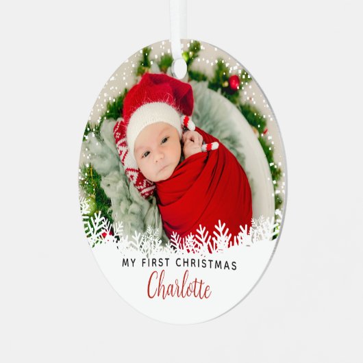 白い雪の初めてのクリスマス赤い格子柄の写真 メタルオーナメント (正面左)