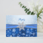 白い雪の結晶と銀と青の雪の結晶 ご参加のお返事 出欠カード (スタンド正面)