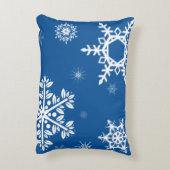 白い雪片の青い枕 アクセントクッション (裏面(縦))