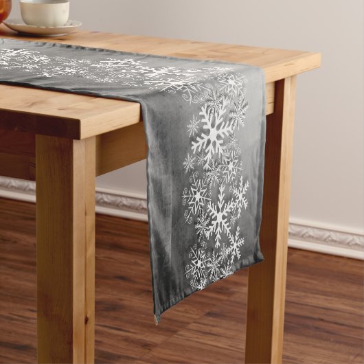 白い雪片、クリスマスランナーテーブルクロス ショートテーブルランナー (インサイチュ)