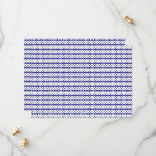 白い雲が散らばった鮮やかな青い空。 セーブザデート