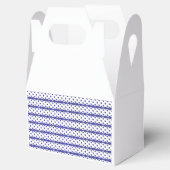 白い雲が散らばった鮮やかな青い空。 フェイバーボックス (オープン)