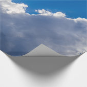 白い雲そして喜びが付いている青空 ラッピングペーパー (角)