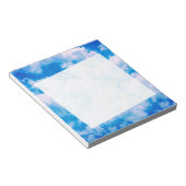 白い雲と飽和色の青い空 ノートパッド (アングル)