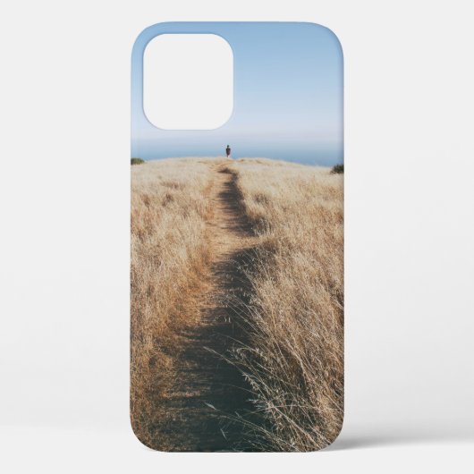 白い雲の下の茶色の草 Case-Mate iPhoneケース (裏面)