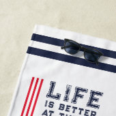 白い青い赤の湖で生活が良航海のい ビーチタオル (インサイチュ)