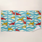 白い青飛んでいるい海の波に赤い黄色のクレーンB ビーチタオル (正面)