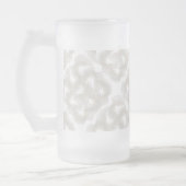 白い飛んでいる羽 フロストグラスビールジョッキ (左)