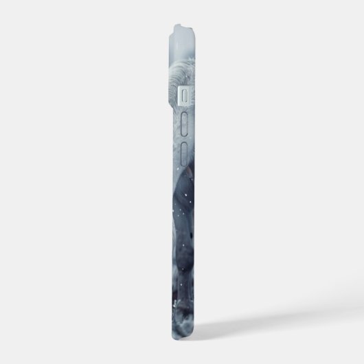 白い馬 iPhone 15ケース (左側面)
