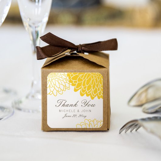 白い黄色の菊ありがとうシール スクエアシール