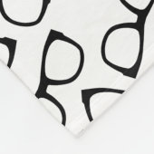 白い黒い眼鏡パーソナライズされたを名付ける フリースブランケット (角)