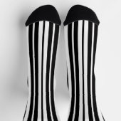 白い黒の縦のパターストライプンデザイン ソックス (上部)