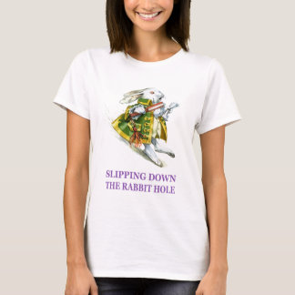 白うさぎスリップまたは滑ることがうさぎの穴を下った。 Tシャツ