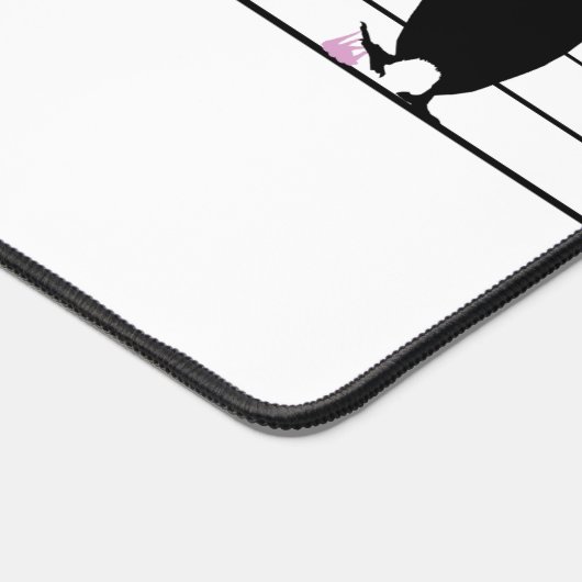 白おもしろい線に乗ったかわいいバブルガム デスクマット (コーナー)