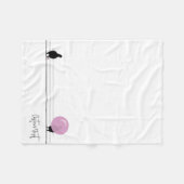 白おもしろい線に乗ったかわいいバブルガム フリースブランケット (正面(横))