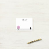 白おもしろい線に乗ったかわいいバブルガム ポストイット (デスク上)