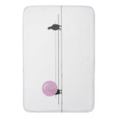 白おもしろい線の上にかわいいピンクのバブルガムの鳥 バスマット (正面縦)