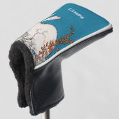 白かわいらしい座りウサギイラストレーション花 ゴルフヘッドカバー (3/4 正面)