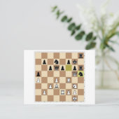 白が指して優勢。チェス  ポストカード (スタンド正面)